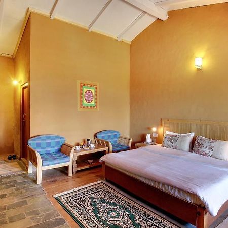 Chevron Mountain Villa Kausani Bagian luar foto