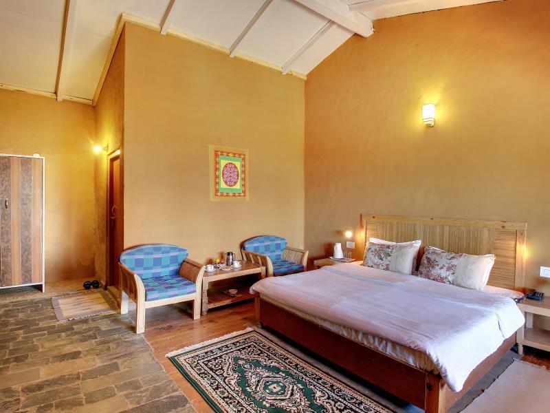 Chevron Mountain Villa Kausani Bagian luar foto